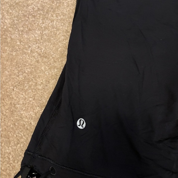 Black and White LULULEMON Women's Tank - Picture 4 of 6